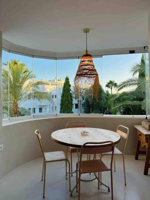 Modern 2 Bedroom In Marbella Real Luaran gambar