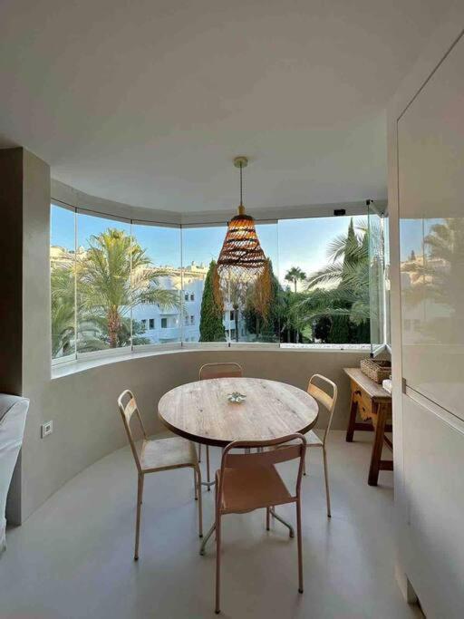 Modern 2 Bedroom In Marbella Real Luaran gambar